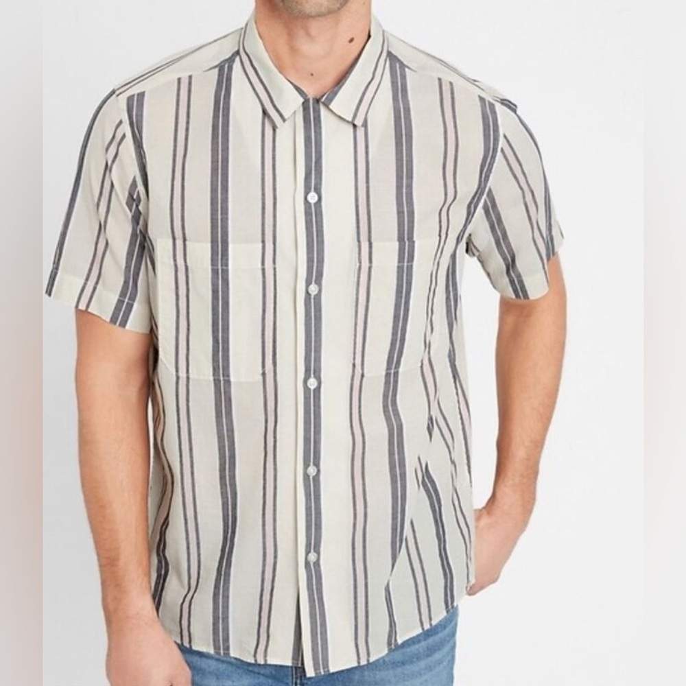 Banana Republic sz M Mens 100% Cotton Striped Standard Fit Collared Button Shirt